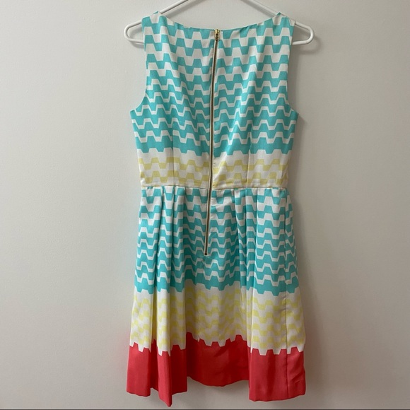 JUST TAYLOR CHEVRON PLEATED FIT & FLARE DRESS - Picture 2 of 9